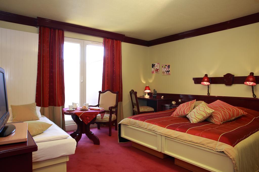 Les Portes De La Vallee Turckheim Zimmer foto